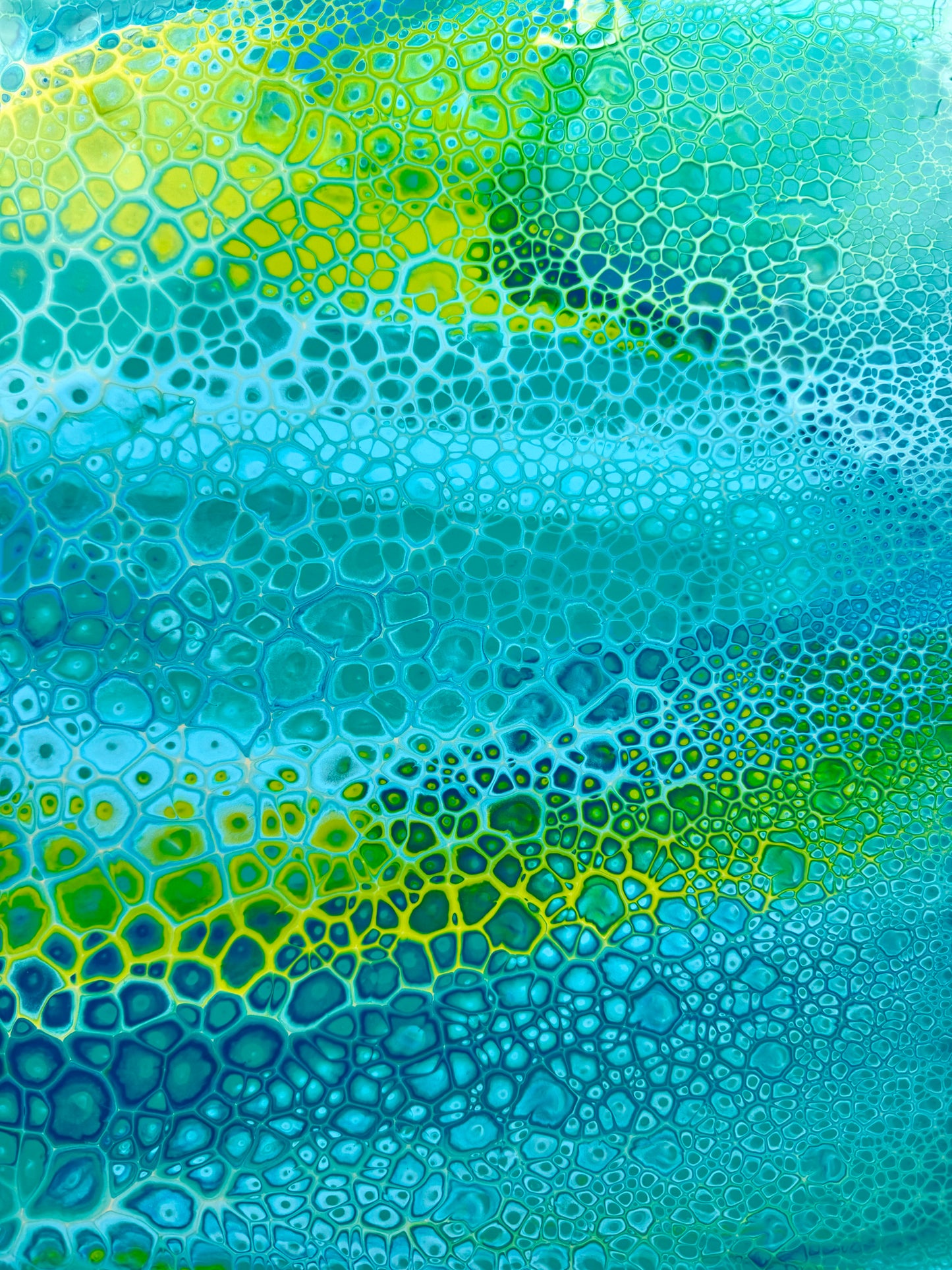 Pearl Cell Pour