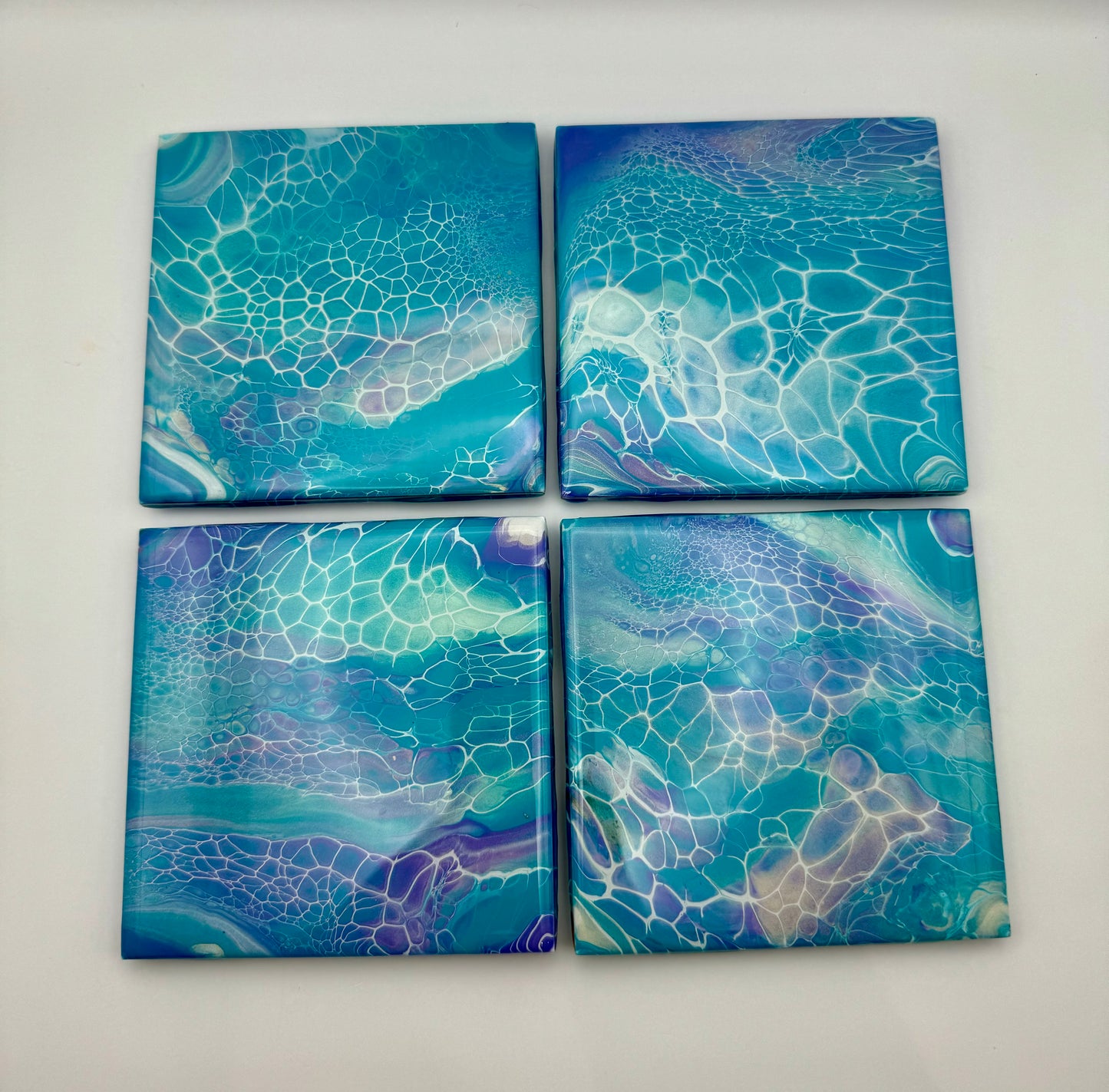 Dreamy Waves 4 - Piece Coaster Set