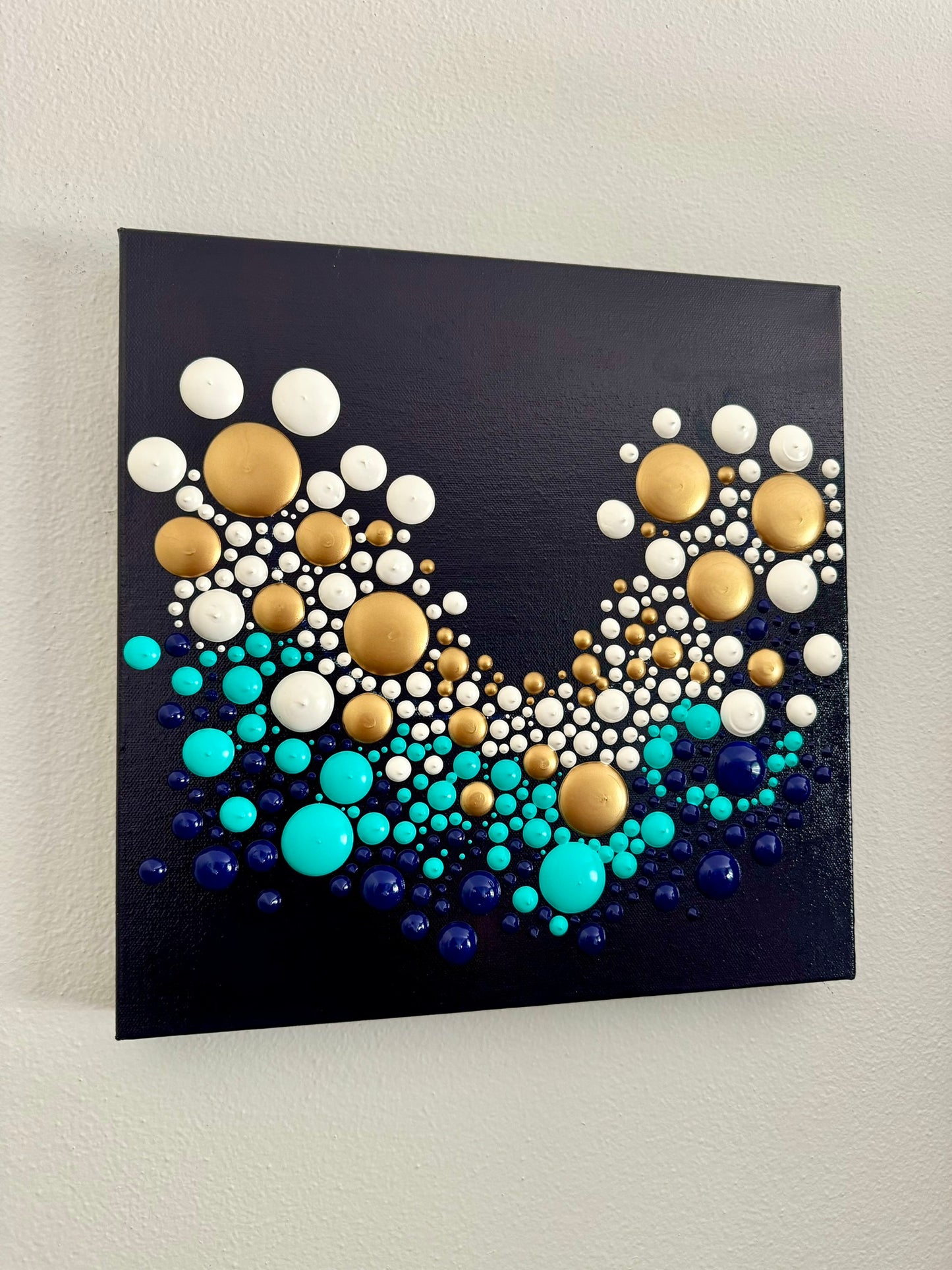 Ocean Illusion - Abstract Dot Art